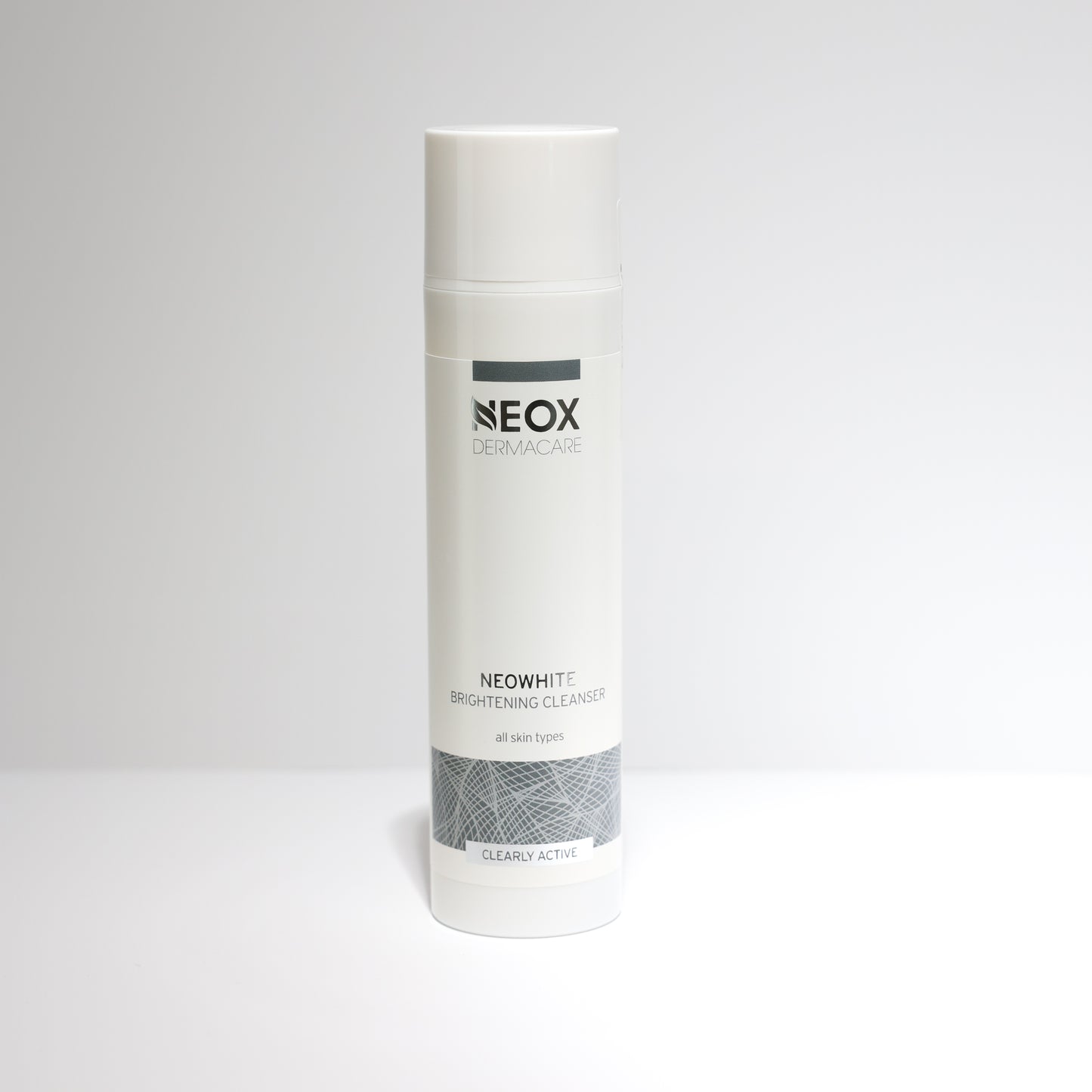 BRIGHTENING CLEANSER